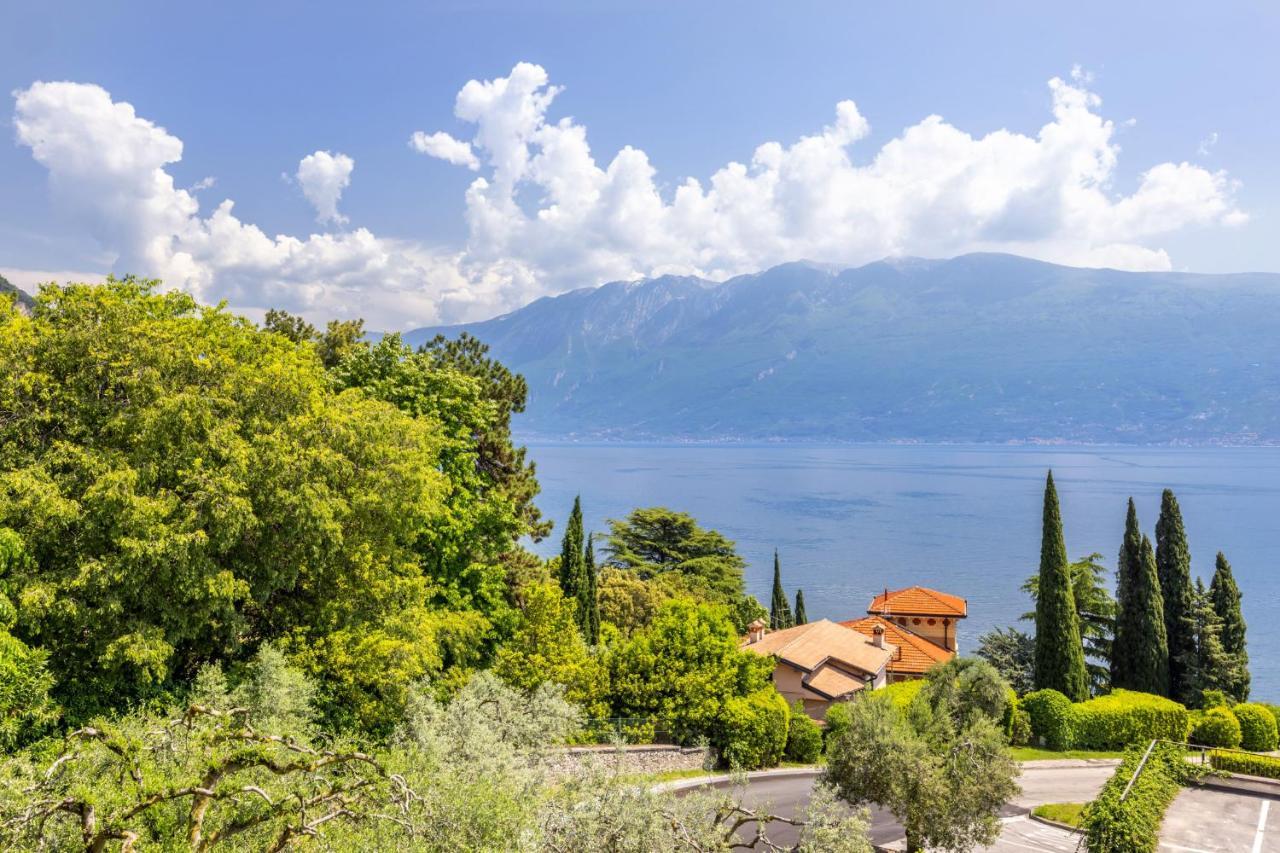 Hotel Meandro - Lake View Gargnano Exterior photo